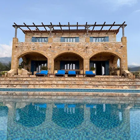 Villa Pantazi 5min Walk To Kotronion (West Mani)