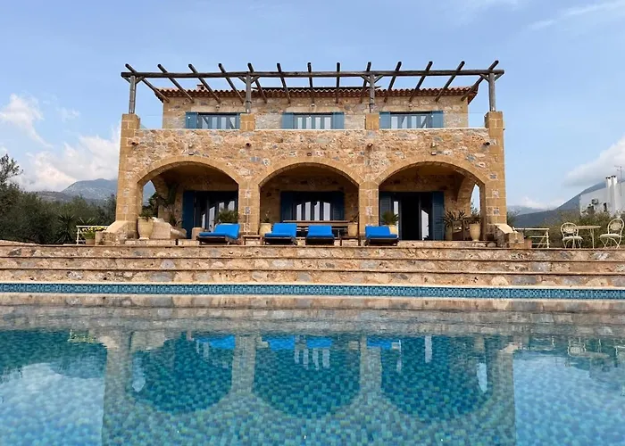 Villa Pantazi 5min Walk To Kotronion (West Mani)
