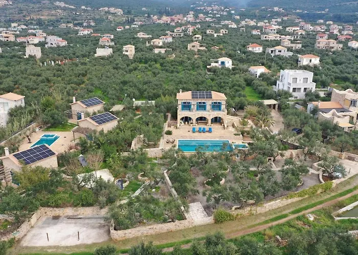 Villa Pantazi 5min Walk To Kotronion (West Mani)